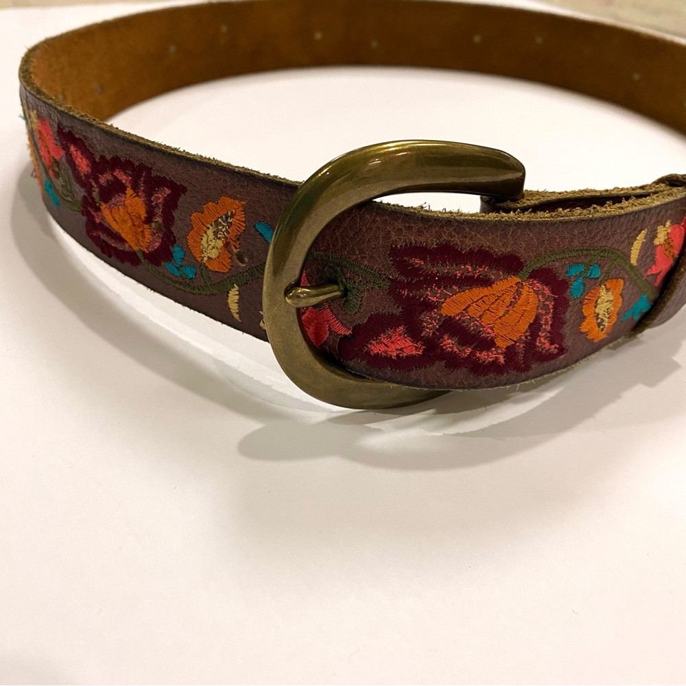 Lucky Brand leather embroidered belt
